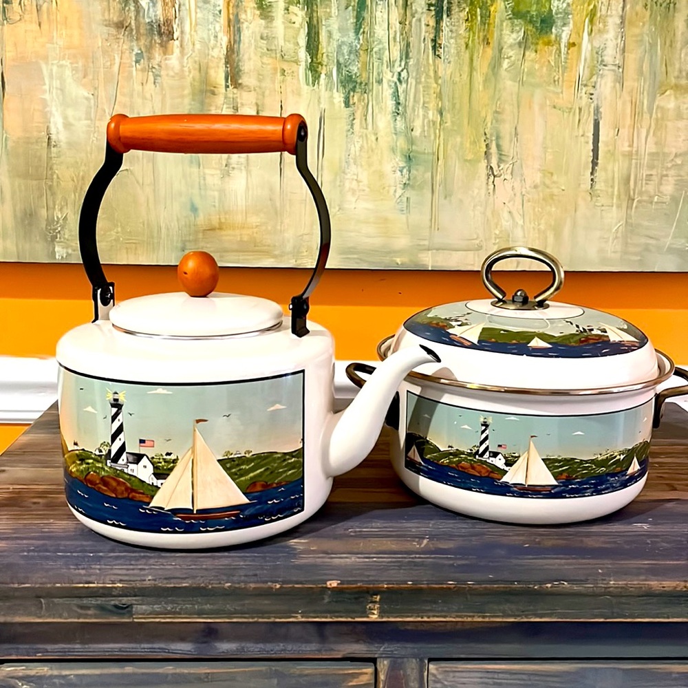 Vintage Warren Kimble enamelware set. Coastal